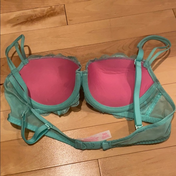 PINK Victoria’s Secret Push Up Demi - Picture 3 of 4